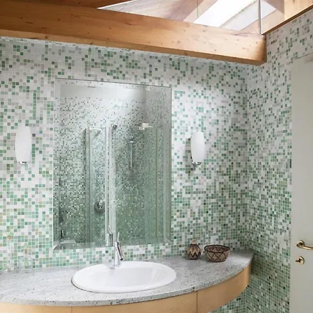 Iseolakerental - Dossello Villa *
